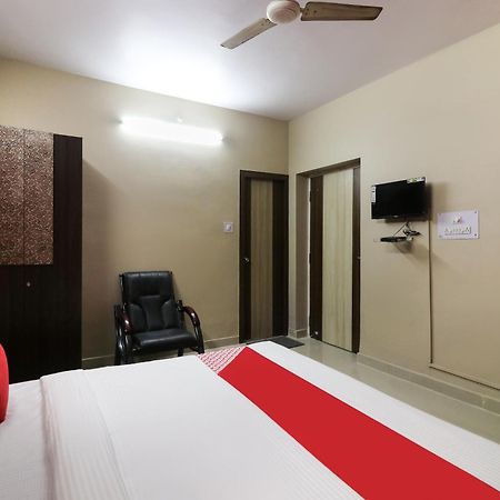 פאטנה Hotel O Royal Holiday מראה חיצוני תמונה
